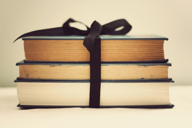 подари книгу